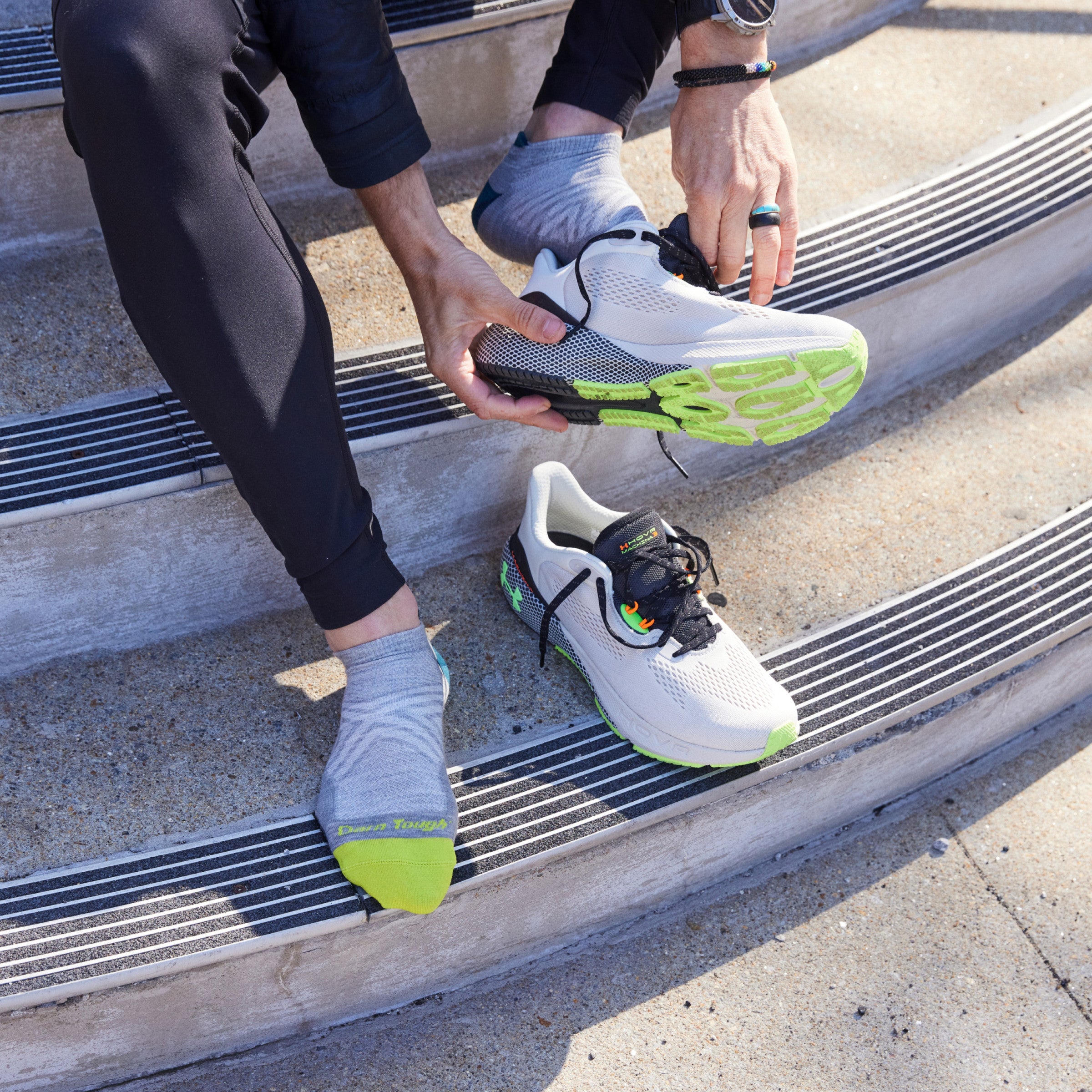 Men's Run No Show Tab Ultra-Lightweight Running Socks - Image 14