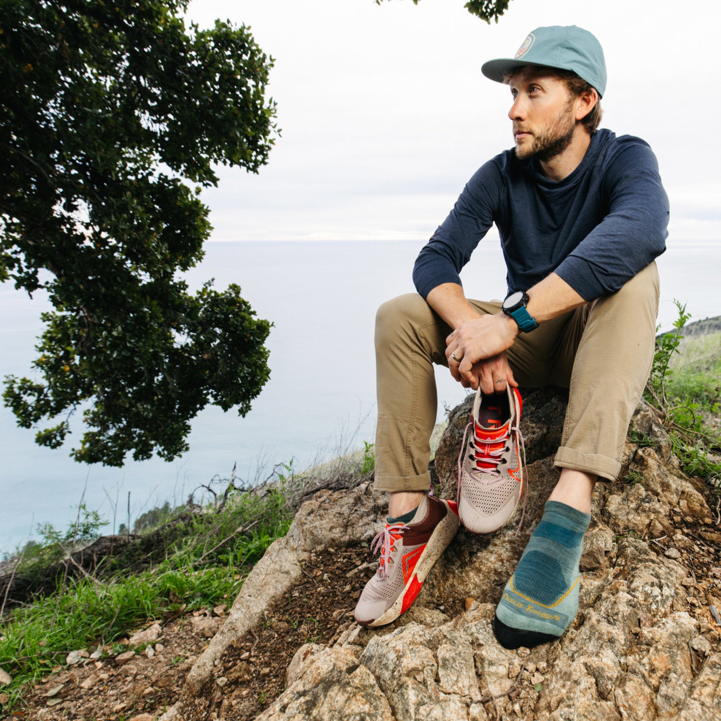 Men's Light Hiker No Show Lightweight Hiking Socks - Image 3
